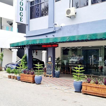 Pine Lodge By Evr Previously Yss Indrawasih Perai Kültér fotó