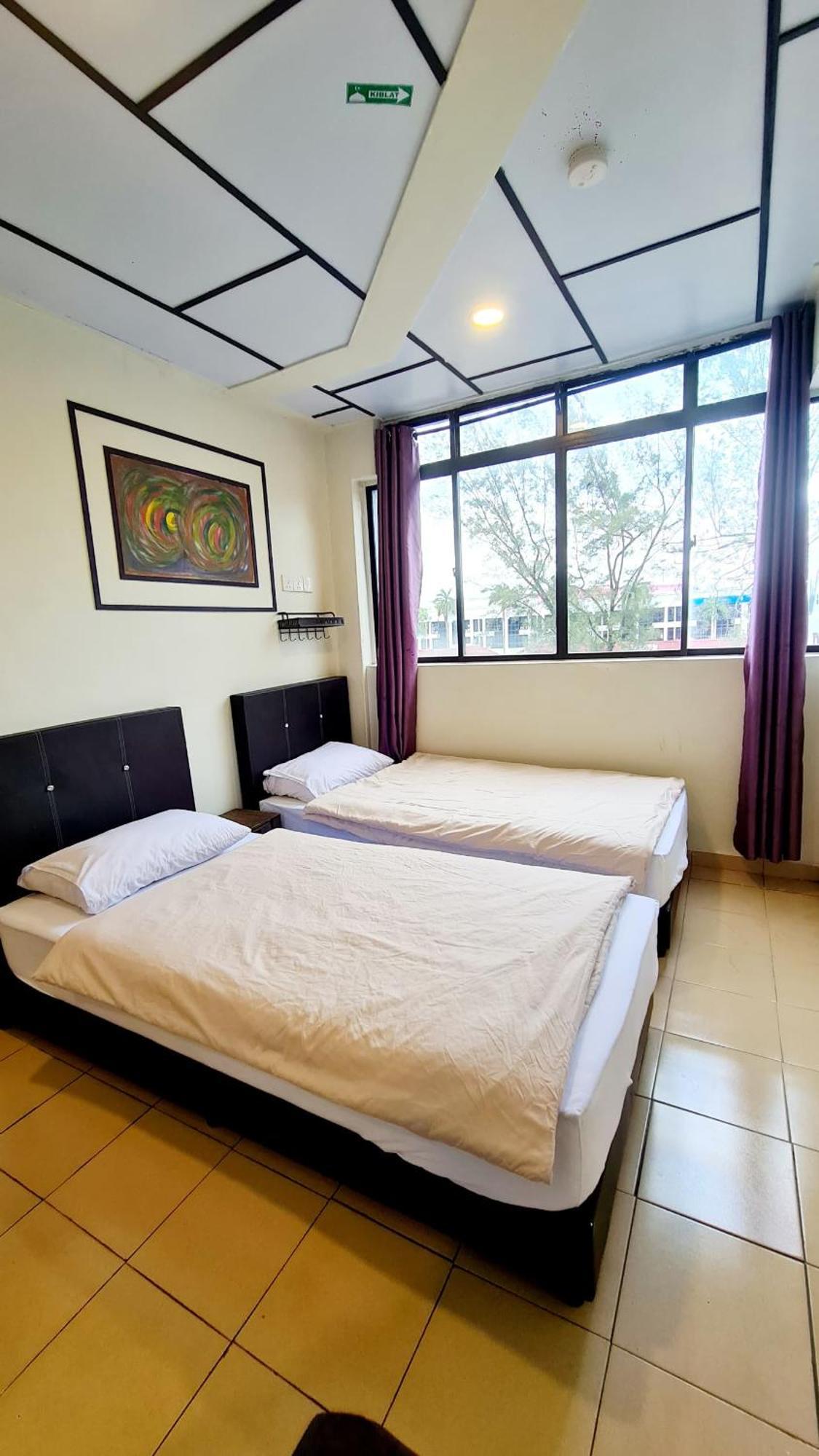 Pine Lodge By Evr Previously Yss Indrawasih Perai Kültér fotó